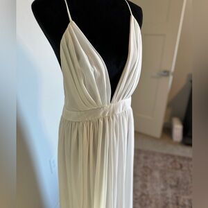 Low cut chiffon white dress